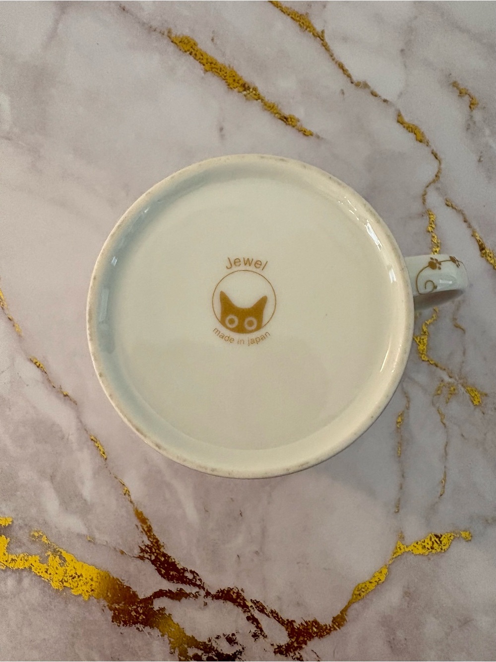 Red Cat Pattern Ceramic Mug - Picture 5 of 5